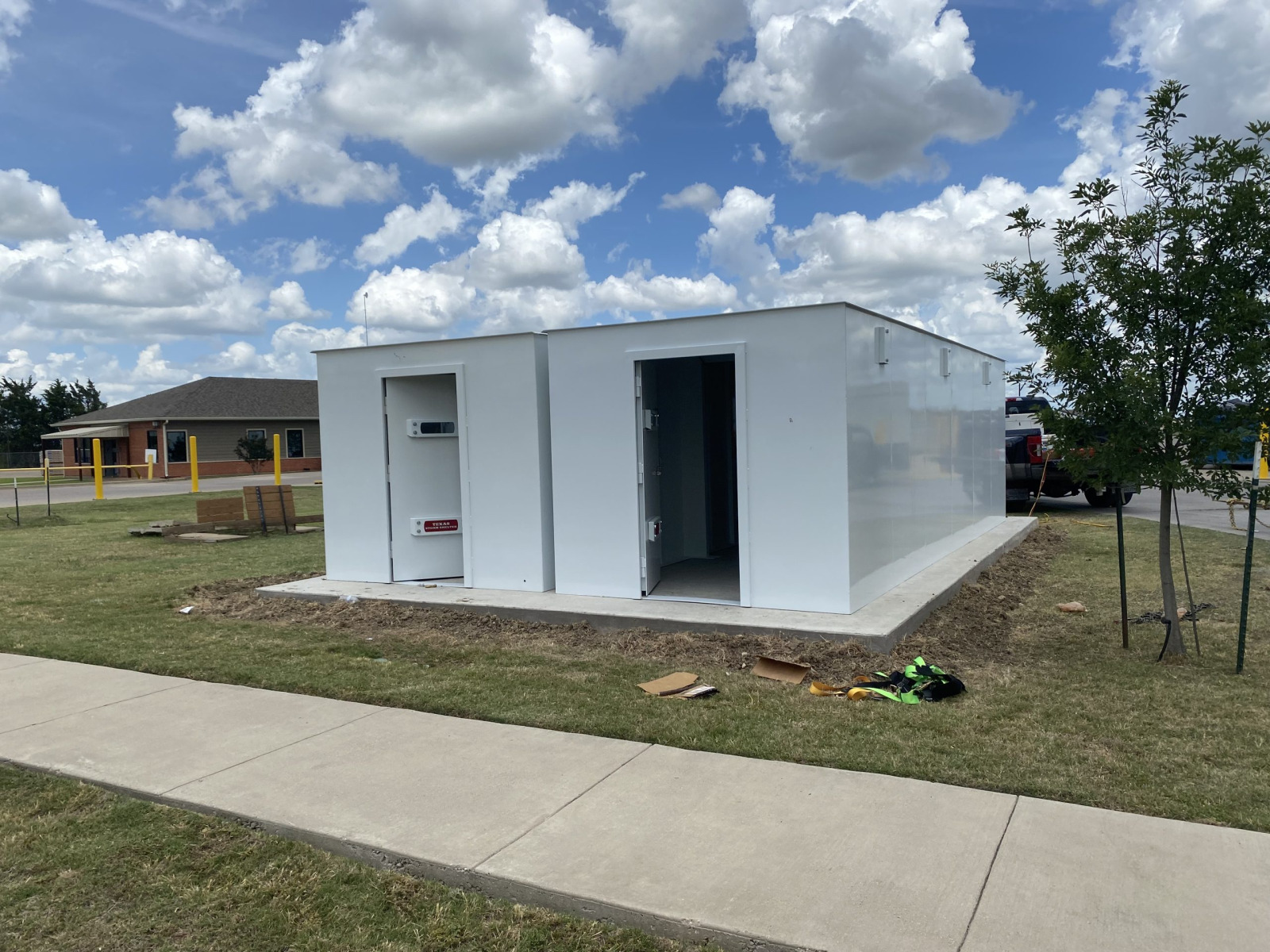 commercial-storm-shelter-03-scaled