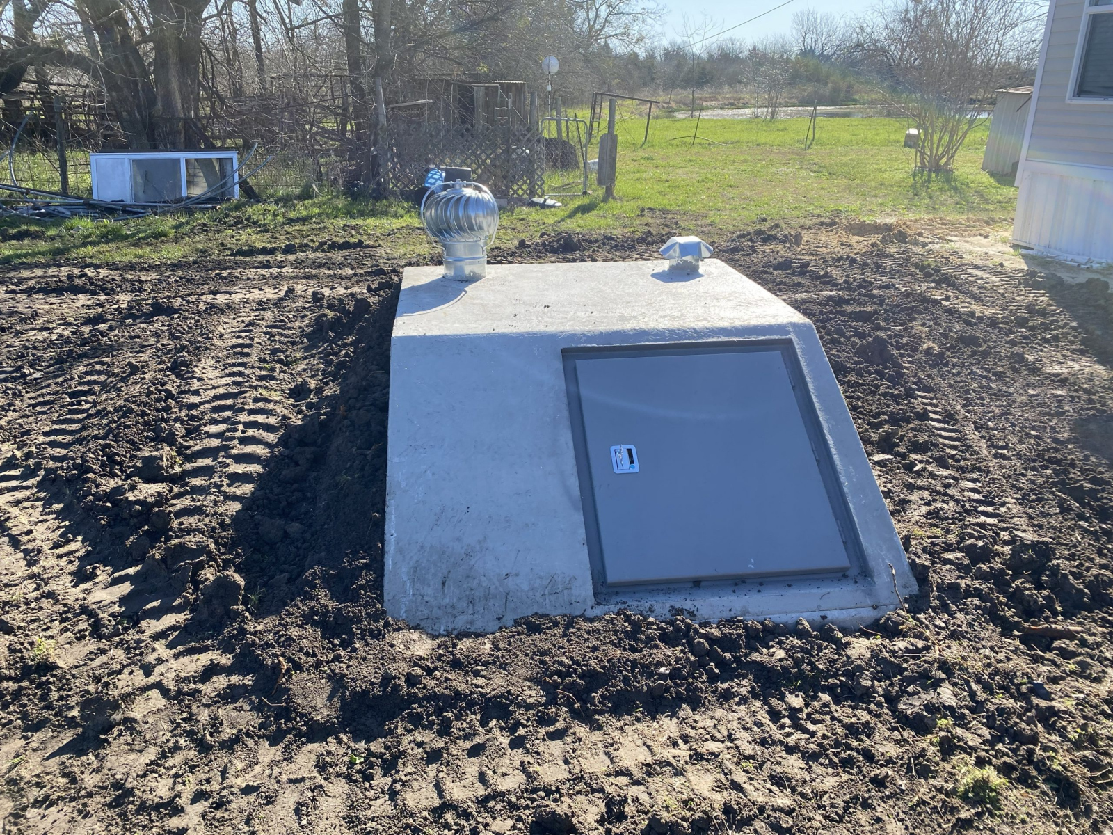 underground-concrete-storm-shelter-08-scaled
